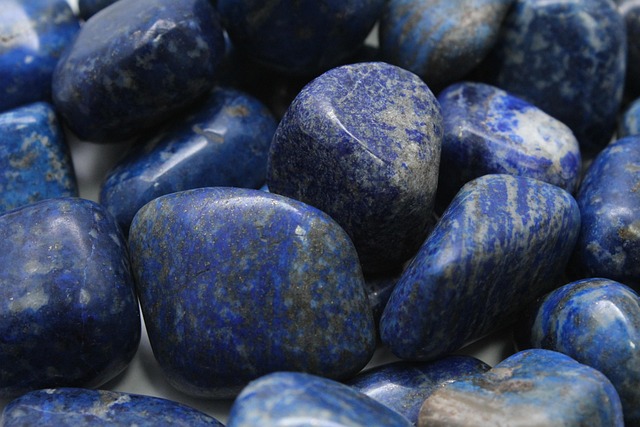 Lapis lazuli a jeho nebeské vlastnosti